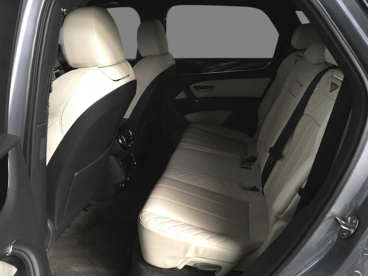 Bentley Bentayga seats